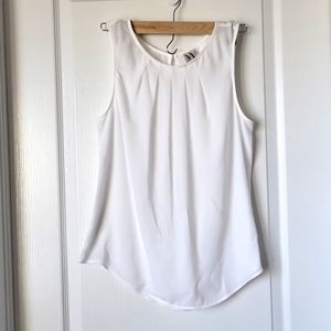 Worthington Sleevless Blouse White Size Medium